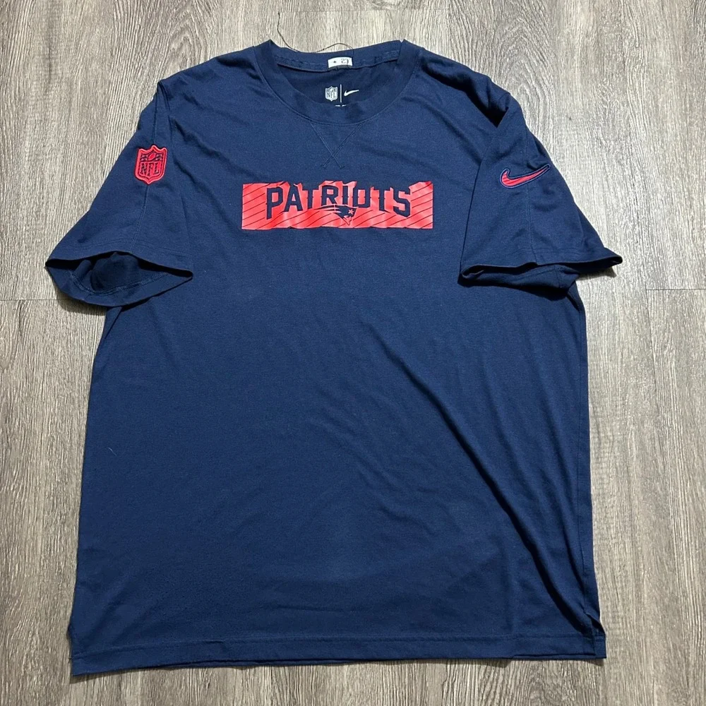 Nike New England‎ Patriots T-Shirt XL Navy Blue Dri-FIT Kyle Dugger Team Issue